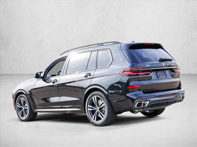 Used 2025 BMW X7 M60i w/ Climate Comfort Package AWD/4WD image 7