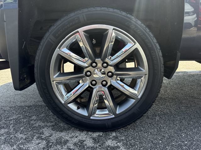 Used 2018 Chevrolet Silverado 1500 LTZ Z71 w/ Centennial Edition AWD/4WD image 32
