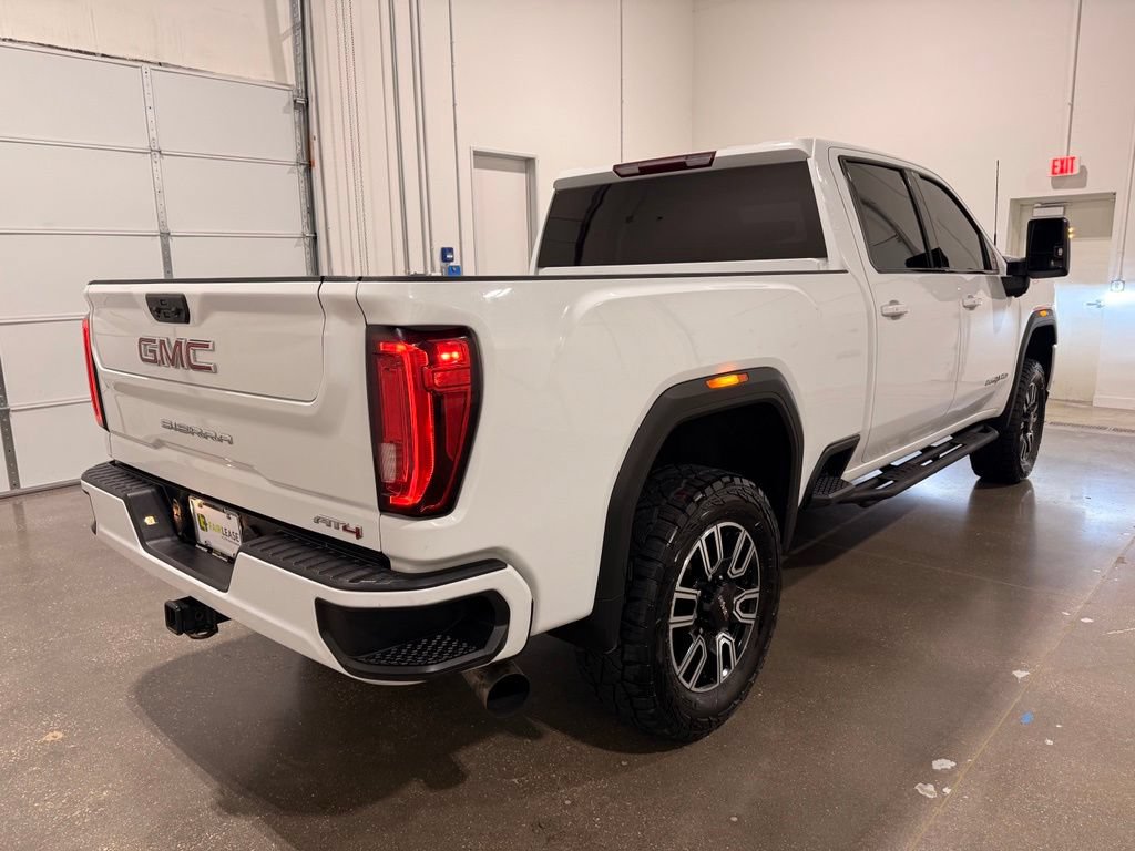 Used 2023 GMC Sierra 2500 AT4 AWD/4WD image 5