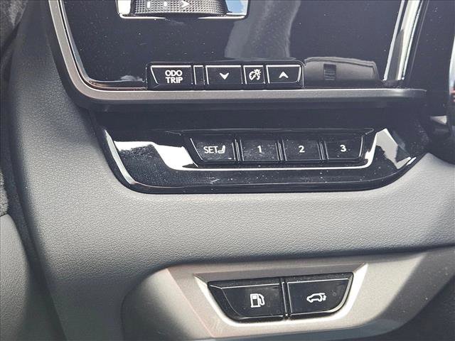 Used 2024 Lexus RX 500h F Sport w/ Convenience Package image 16