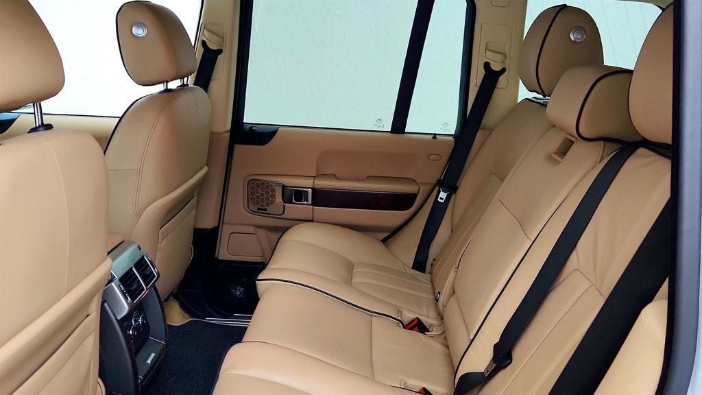 Used 2012 Land Rover Range Rover HSE AWD/4WD image 22