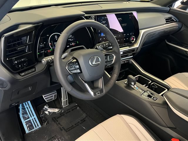 New 2026 Lexus TX 500h AWD image 26