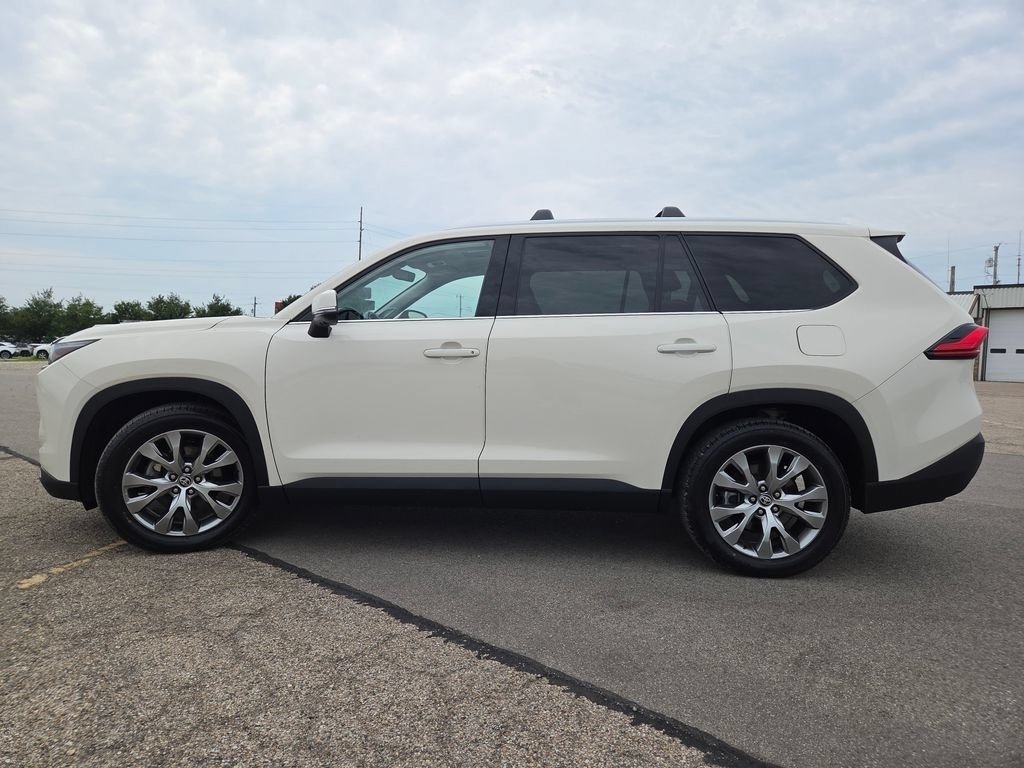 Used 2024 Toyota Grand Highlander AWD Hybrid image 25