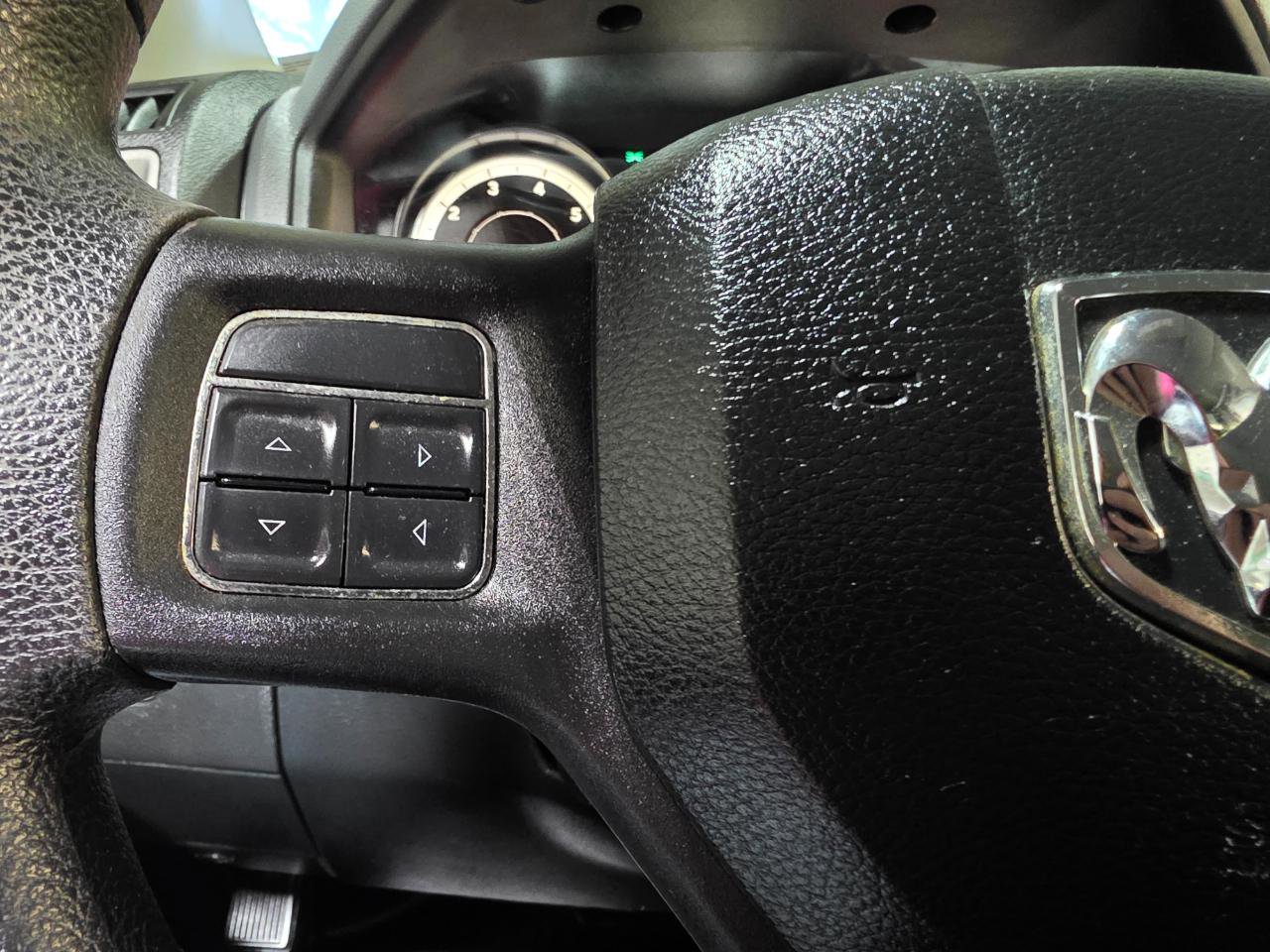 Used 2014 RAM 3500 Tradesman w/ Popular Equipment Group image 29