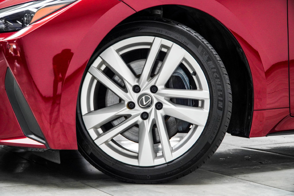 Used 2024 Lexus IS 300 w/ Comfort Package RWD image 7