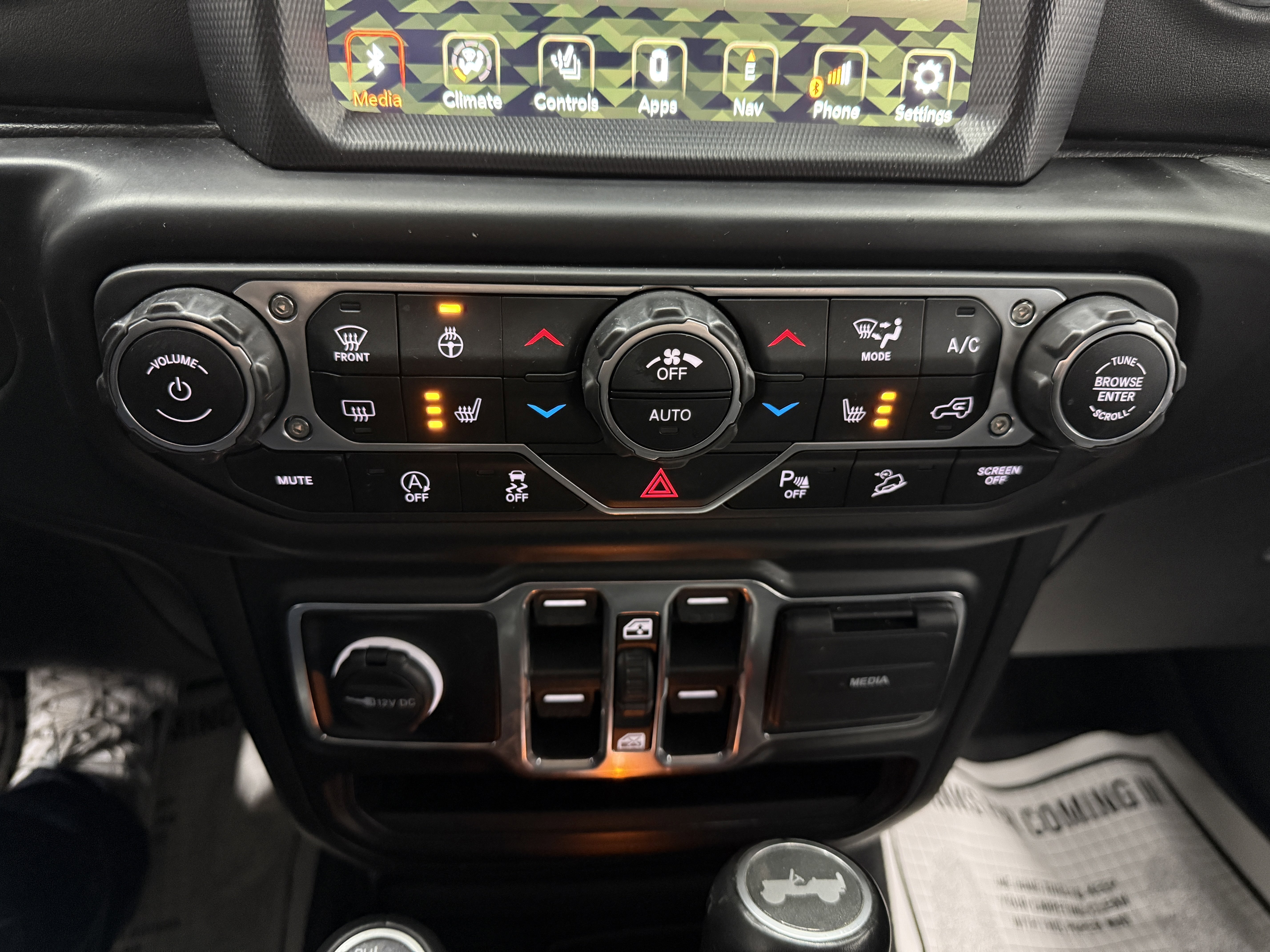 Used 2021 Jeep Wrangler Unlimited Sahara image 19