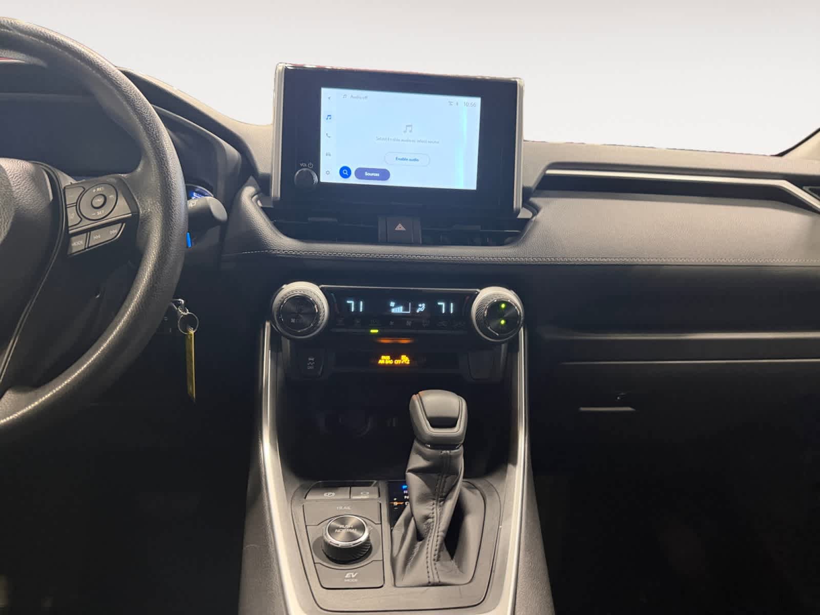 Used 2025 Toyota RAV4 LE AWD/4WD image 12