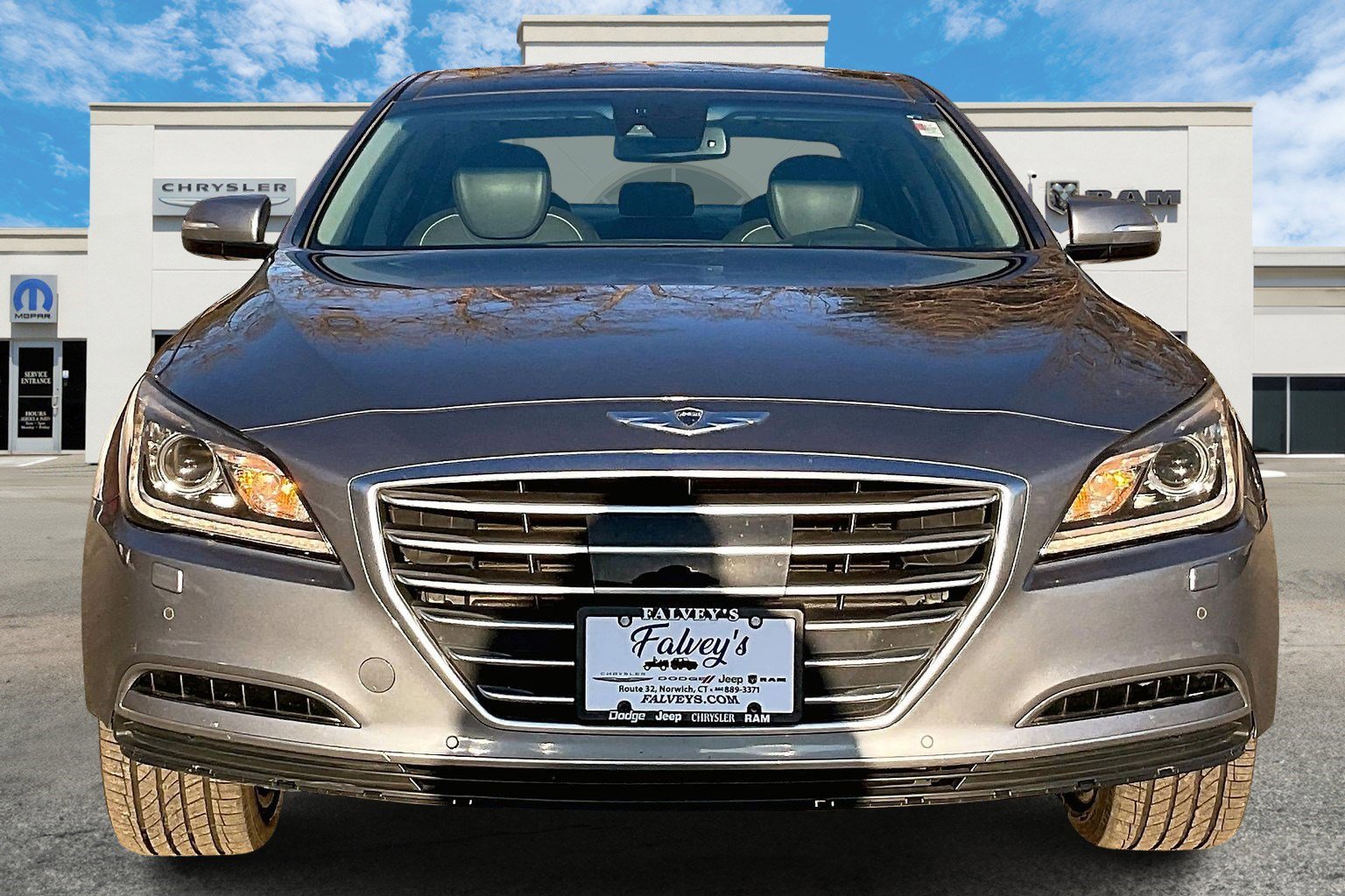 Used 2015 Hyundai Genesis 3.8 w/ Option Group 03 image 3