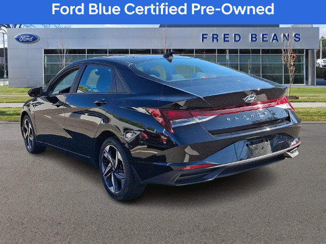 Used 2023 Hyundai Elantra SEL w/ Convenience Package FWD image 5