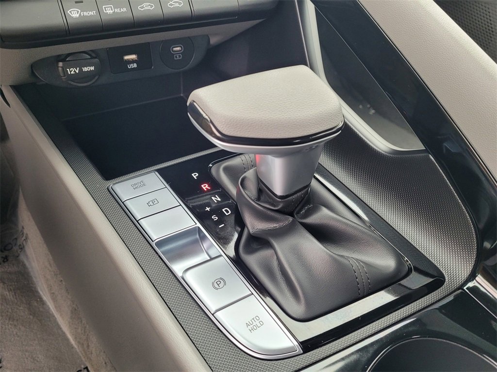 New 2026 Hyundai Elantra Blue image 10