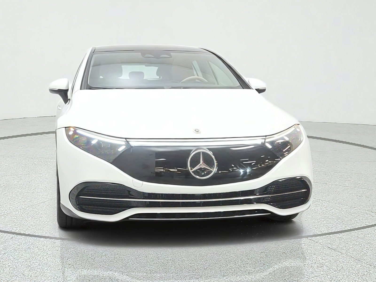 Used 2023 Mercedes-Benz EQS 450+ Sedan image 2
