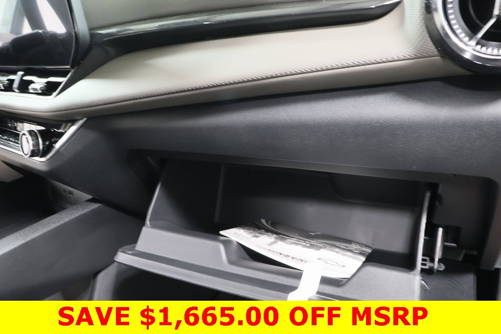 New 2026 Chevrolet Equinox LT w/ Convenience Package II image 33