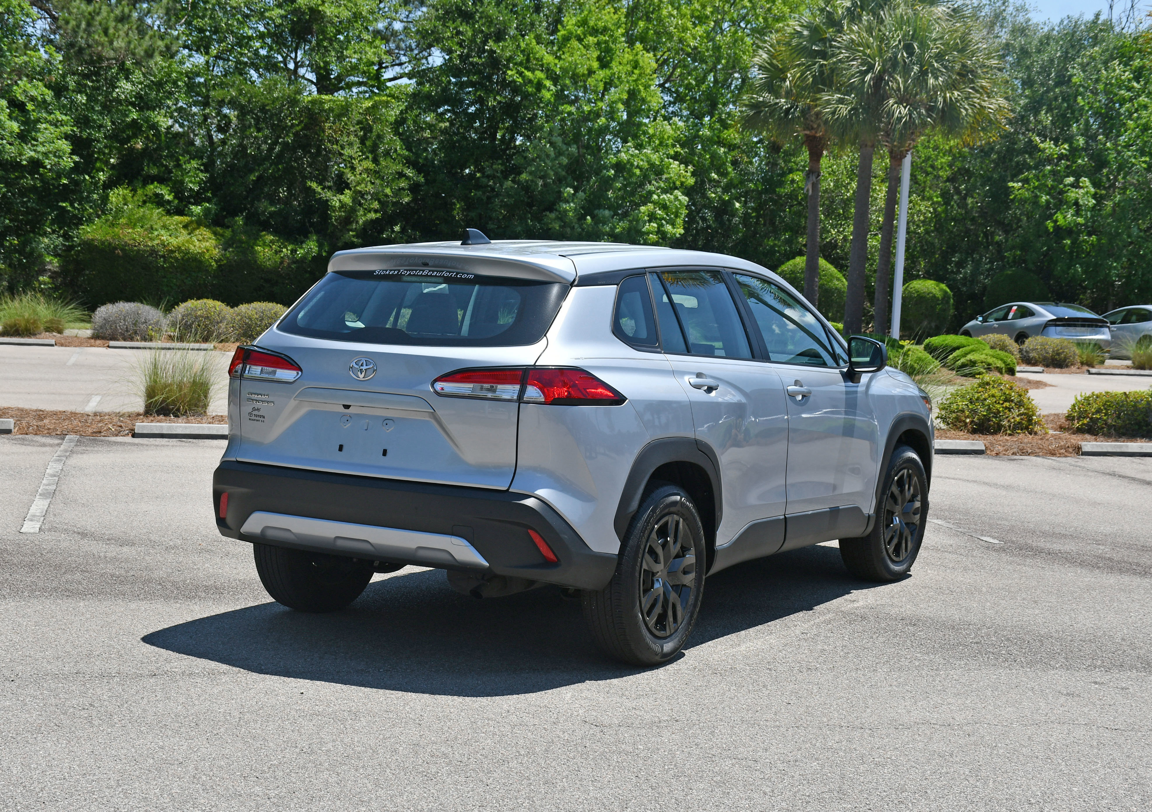 Used 2024 Toyota Corolla Cross L FWD image 3