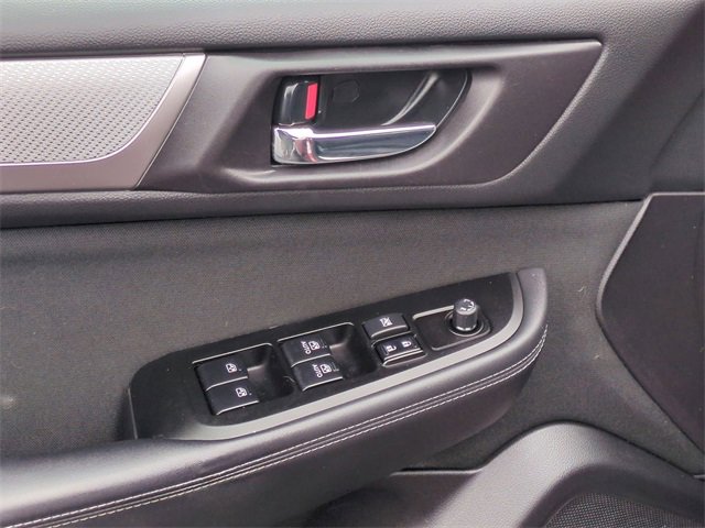 Used 2017 Subaru Outback 2.5i Premium image 23