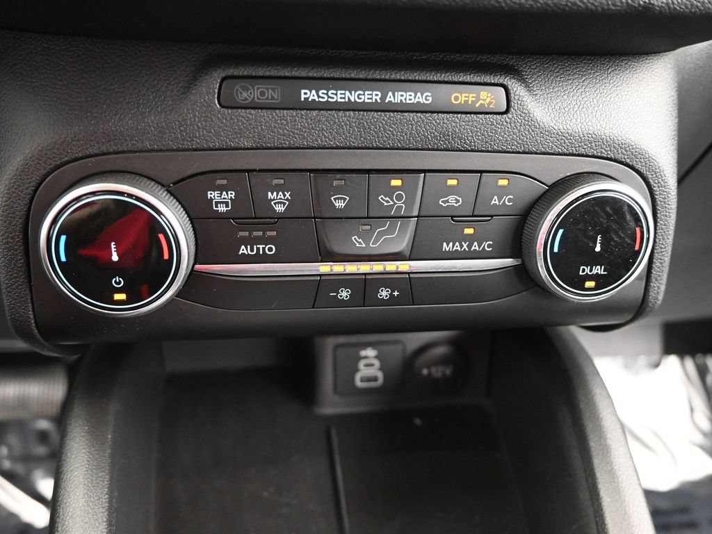 Used 2025 Ford Escape ST-Line AWD/4WD image 33