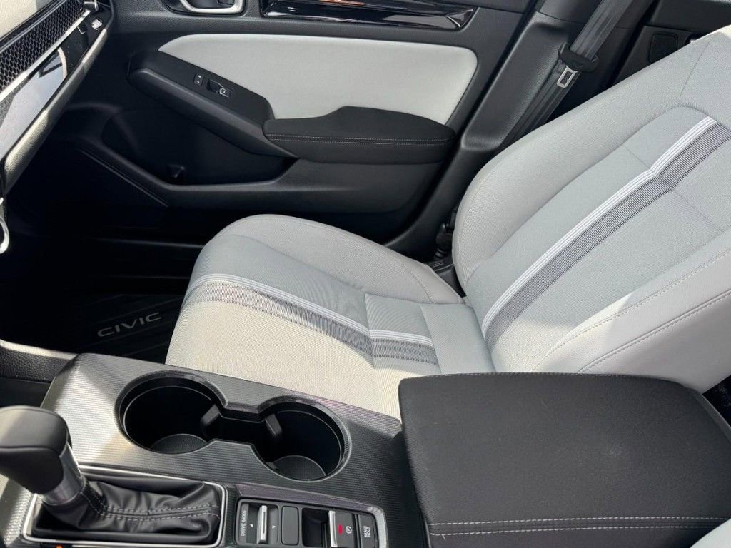 Used 2026 Honda Civic FWD Hybrid Sedan image 14