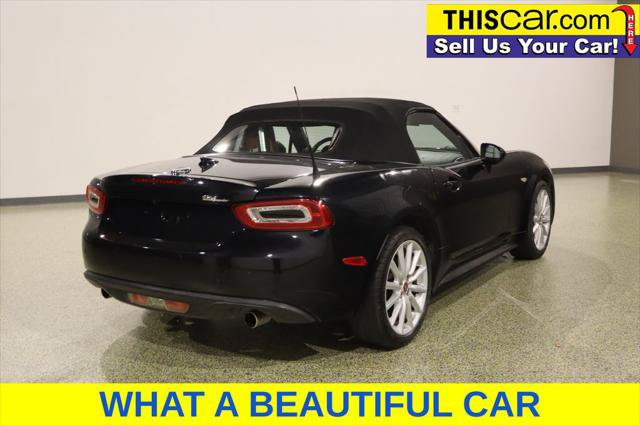 Used 2017 FIAT 124 Spider Lusso RWD image 8
