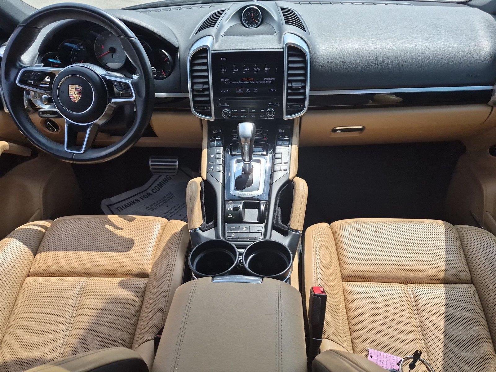 Used 2017 Porsche Cayenne S AWD/4WD image 33