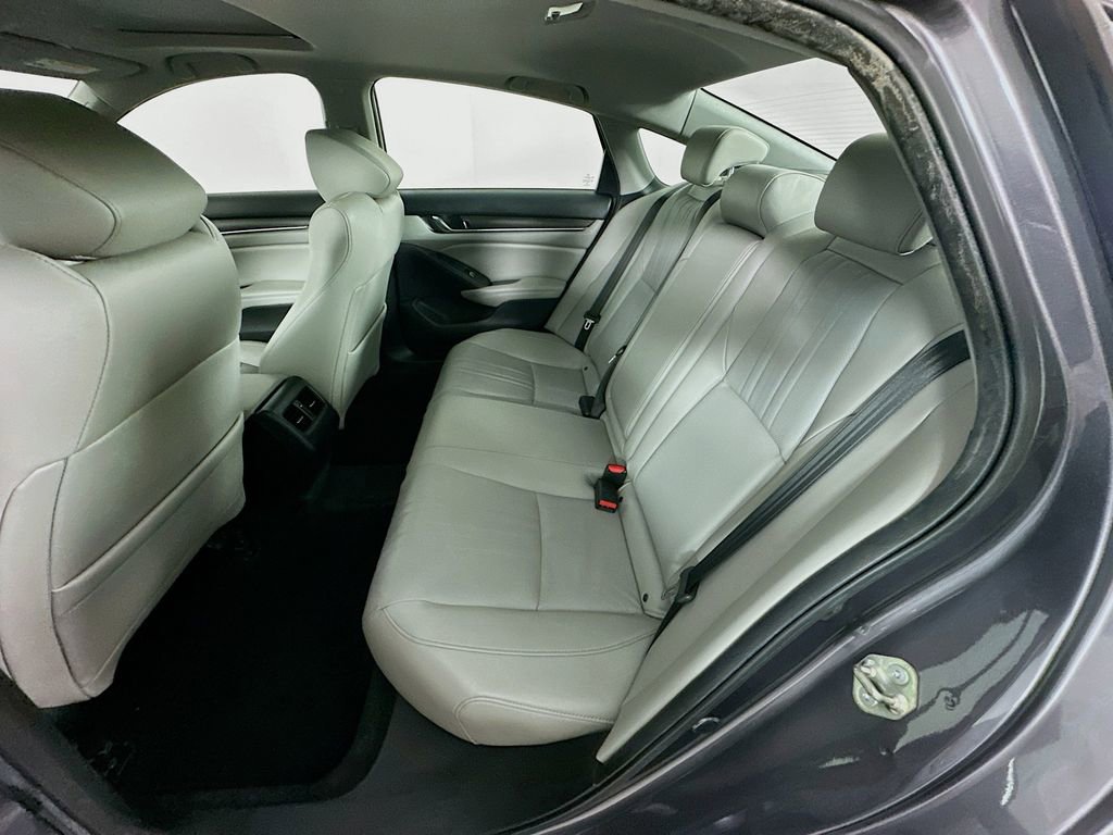 Used 2019 Honda Accord EX-L image 32