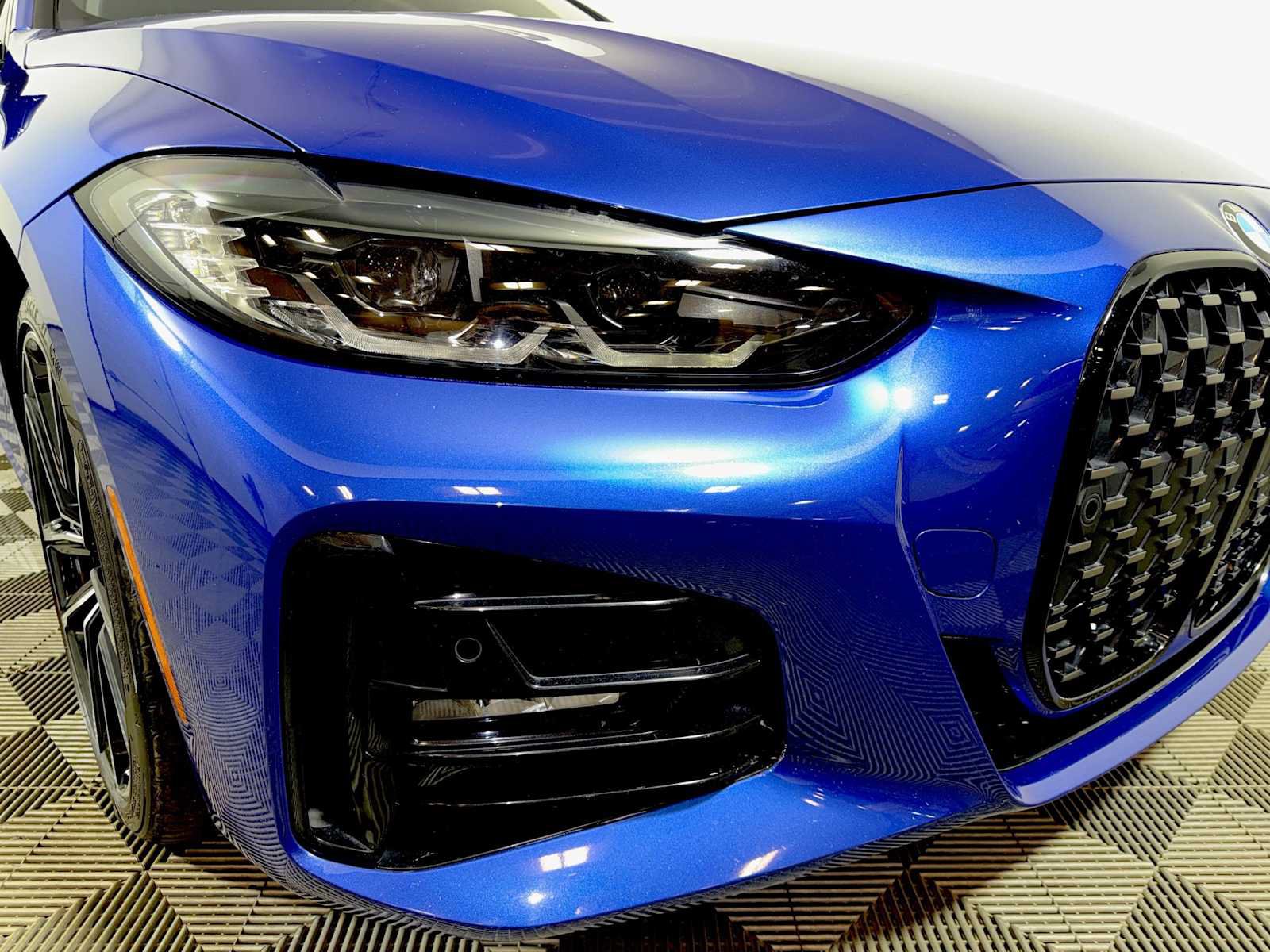 Used 2024 BMW 430i xDrive Coupe w/ M Sport Package AWD/4WD image 27