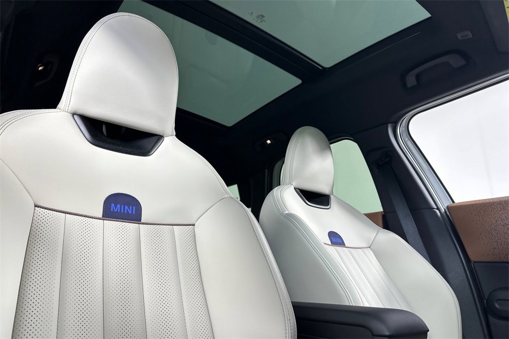 Used 2025 MINI Cooper Countryman SE AWD/4WD image 19