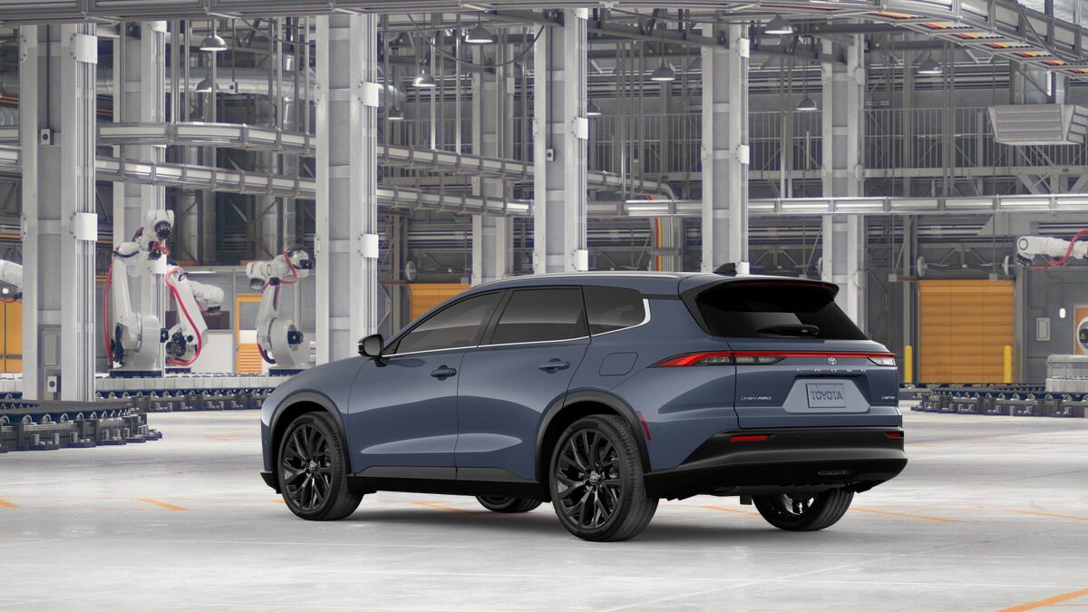 New 2026 Toyota Crown Signia Limited image 6