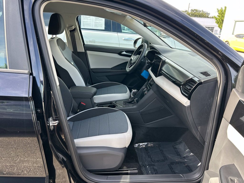 Certified 2026 Volkswagen Taos S FWD image 40
