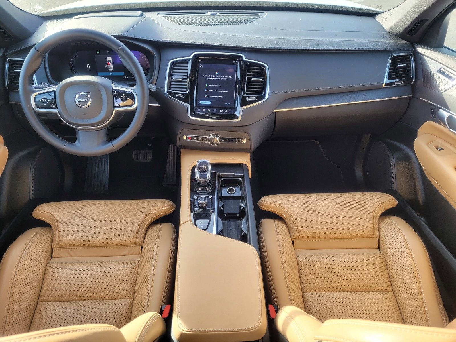 Certified 2023 Volvo XC90 B6 Ultimate w/ Protection Package Premier AWD/4WD image 13
