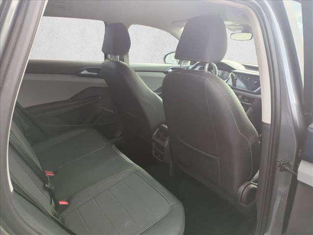 Used 2024 Volkswagen Taos SE image 18