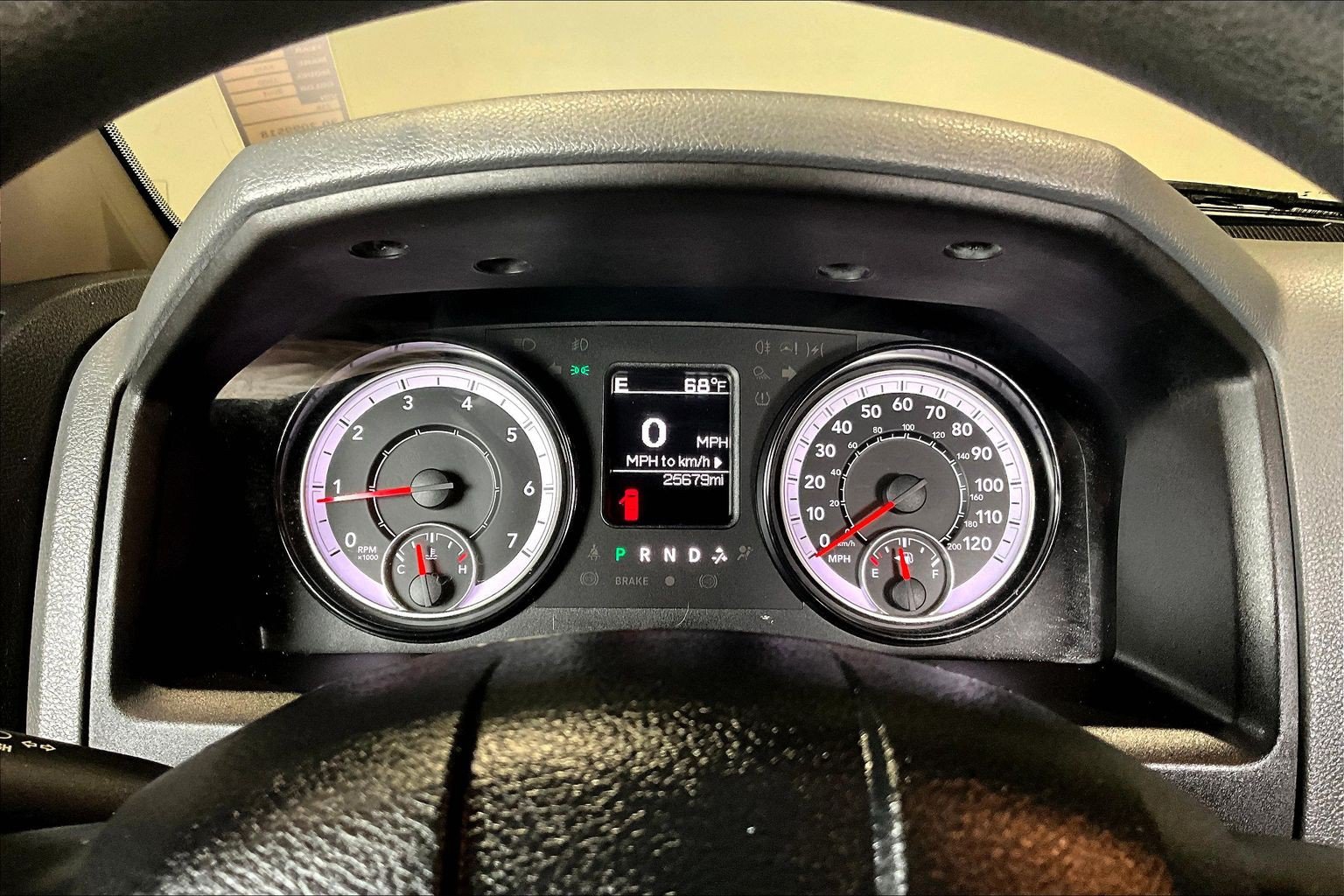 Used 2018 RAM 1500 Express RWD image 14