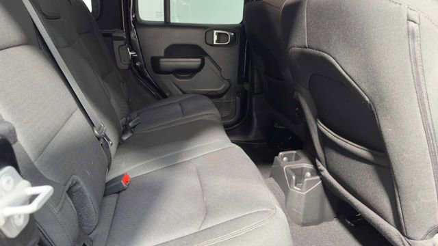 Used 2021 Jeep Wrangler Unlimited Sport image 14