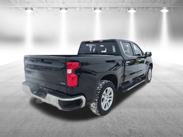 Used 2022 Chevrolet Silverado 1500 LTZ image 9