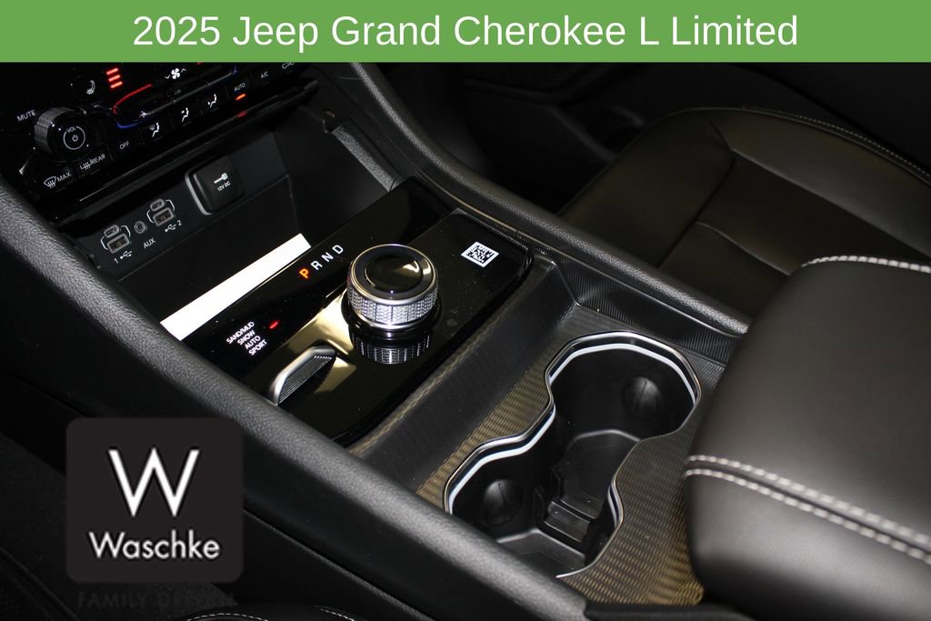 New 2025 Jeep Grand Cherokee L Limited w/ Trailer Tow Package image 36
