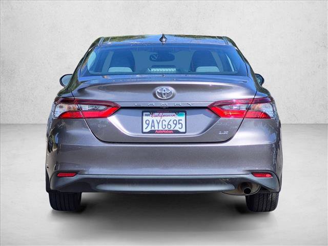 Used 2022 Toyota Camry LE w/ Convenience Package FWD image 7