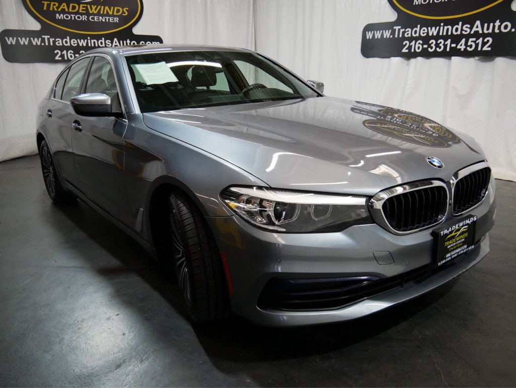 Used 2019 BMW 540i xDrive w/ Premium Package AWD/4WD image 1