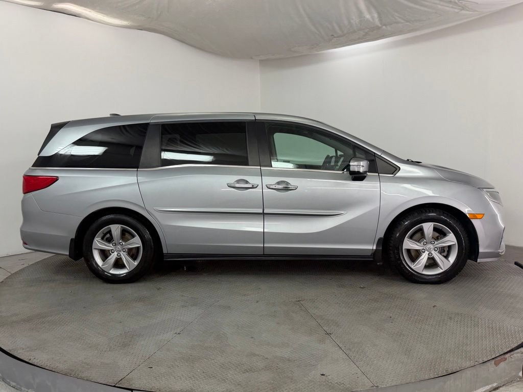 Used 2018 Honda Odyssey Elite image 5