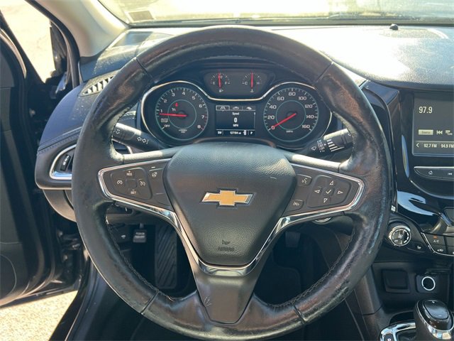 Used 2017 Chevrolet Cruze Premier image 20