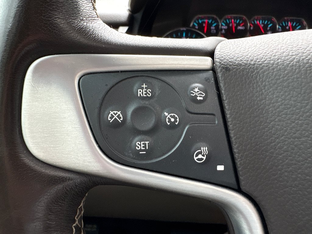Used 2018 GMC Yukon SLT w/ Premium Edition AWD/4WD image 26