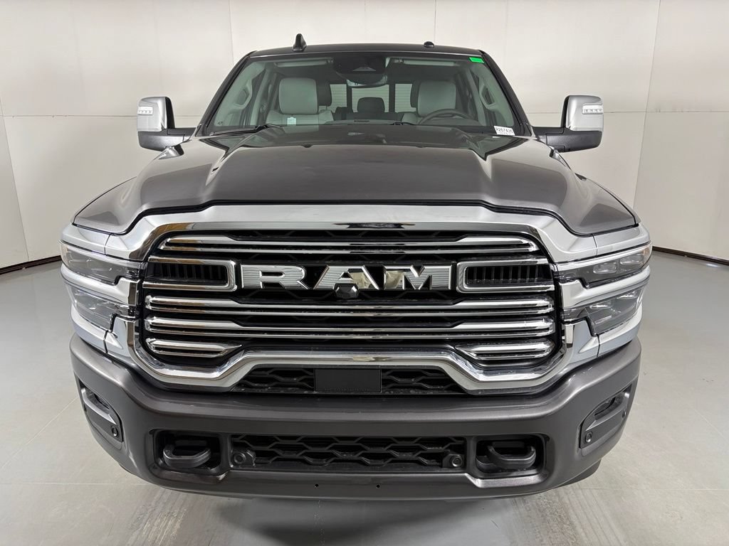 New 2026 RAM 2500 Laramie AWD/4WD image 3