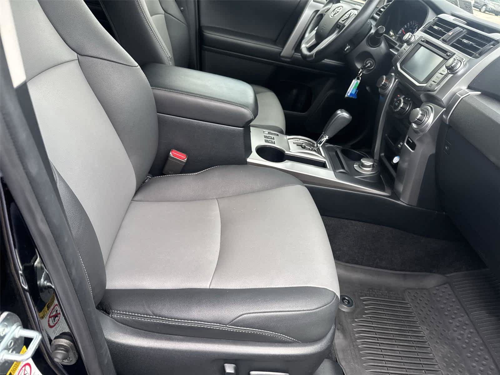 Used 2019 Toyota 4Runner SR5 Premium AWD/4WD image 18