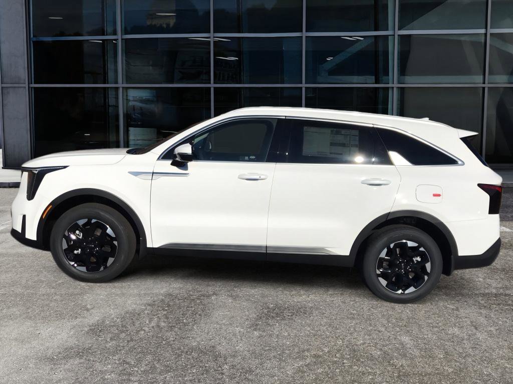 New 2026 Kia Sorento S image 8