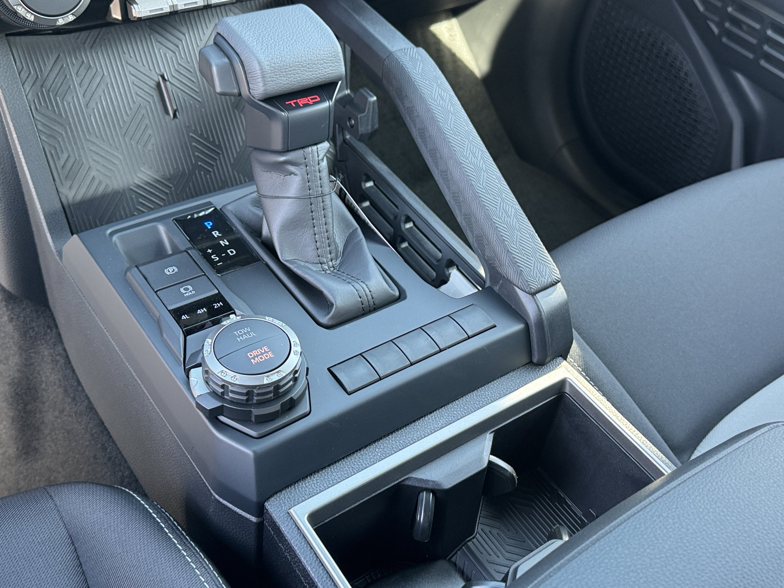 New 2025 Toyota Tacoma TRD Sport image 19