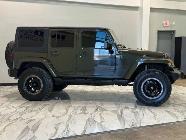 Used 2015 Jeep Wrangler Unlimited Sahara w/ Max Tow Package image 4