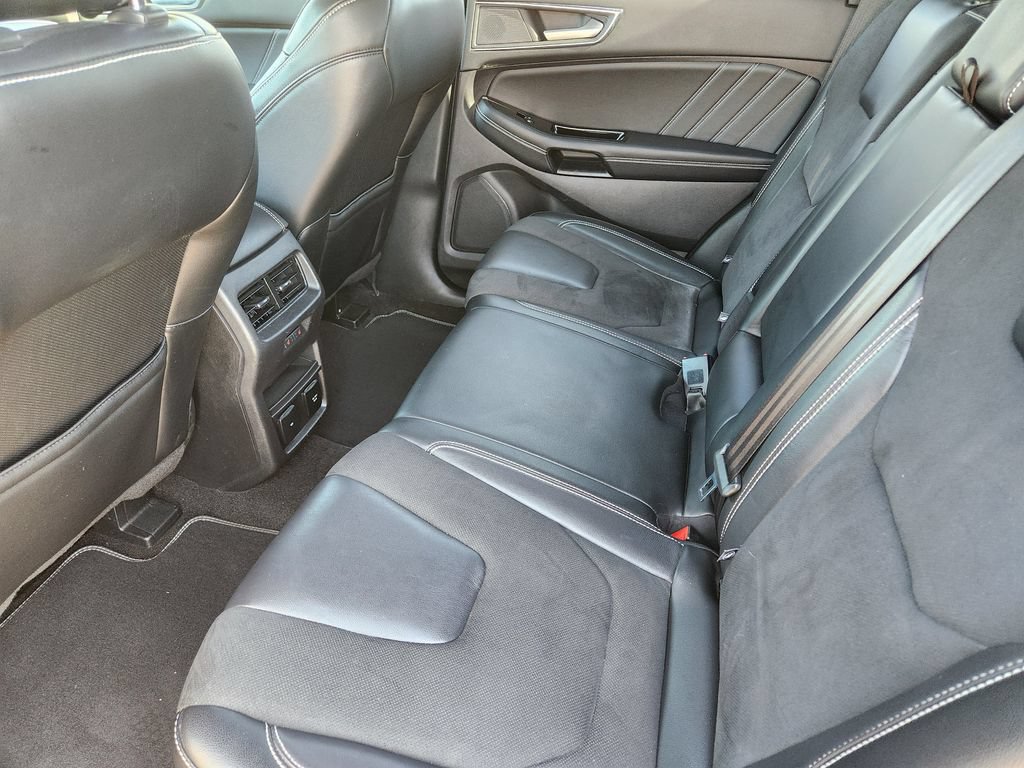Used 2019 Ford Edge ST w/ Equipment Group 401A AWD/4WD image 35