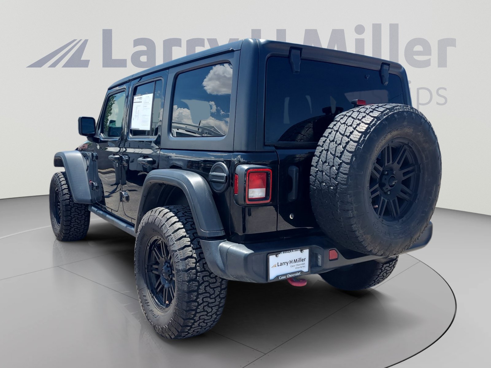 Used 2019 Jeep Wrangler Unlimited Rubicon AWD/4WD image 3