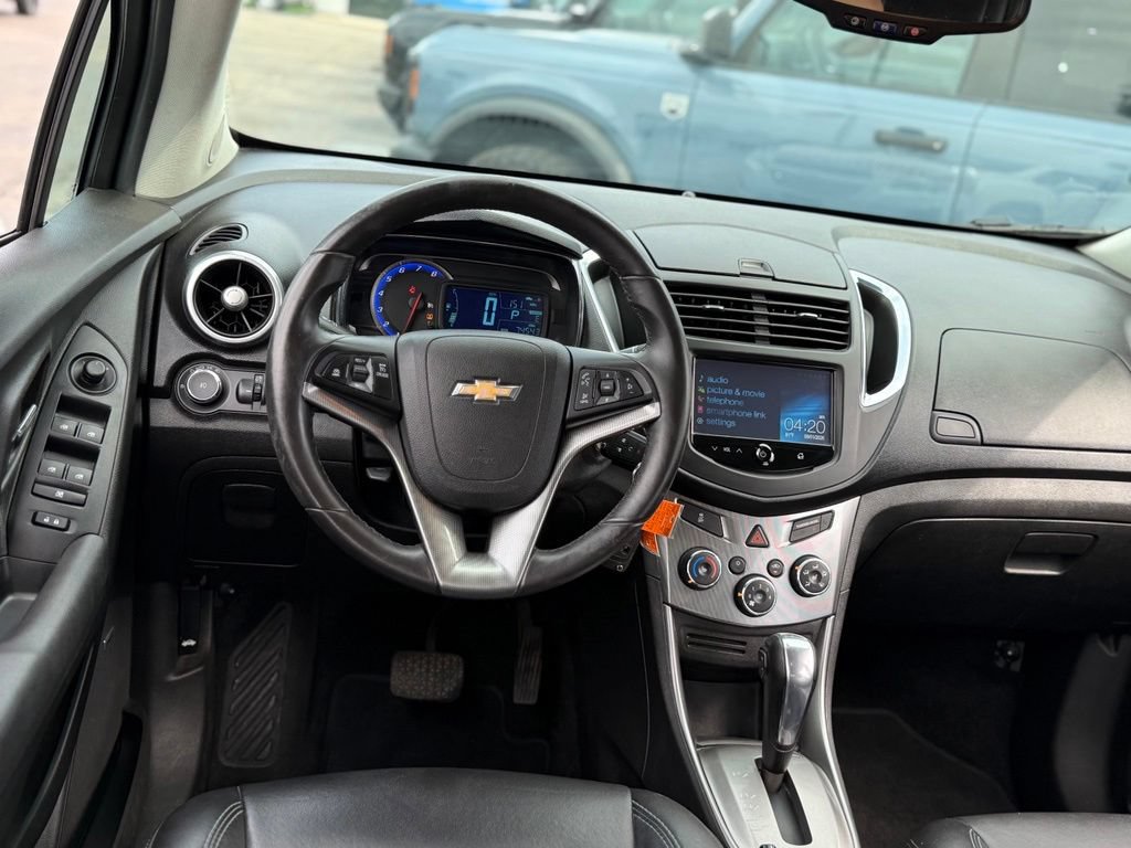 Used 2016 Chevrolet Trax LTZ FWD image 4