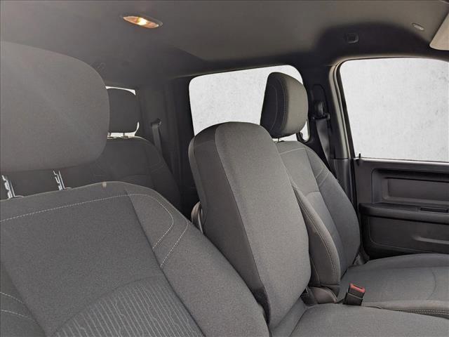 Used 2024 RAM 3500 Tradesman w/ Chrome Appearance Group image 17