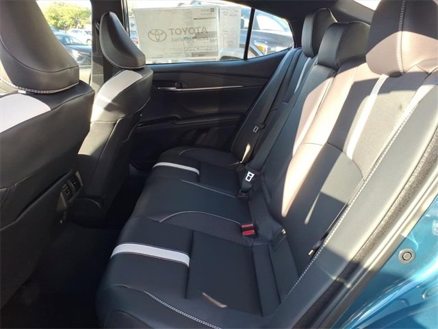 New 2026 Toyota Camry SE image 9