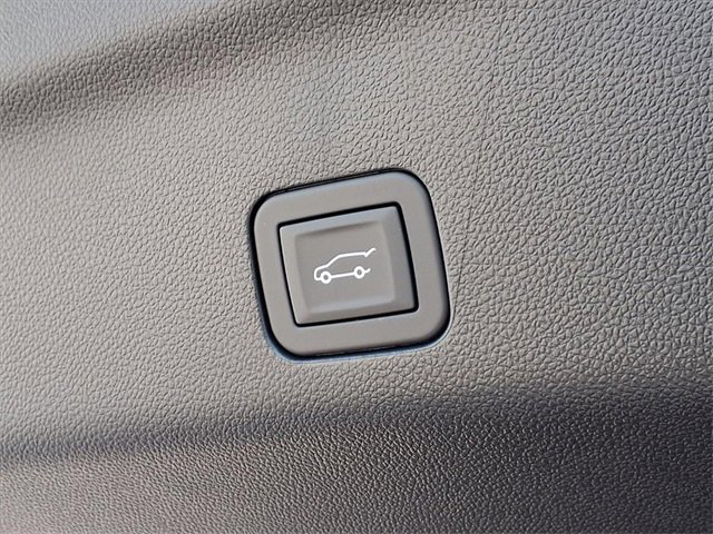 New 2026 GMC Yukon XL Denali w/ Sun & Power Step Package image 33