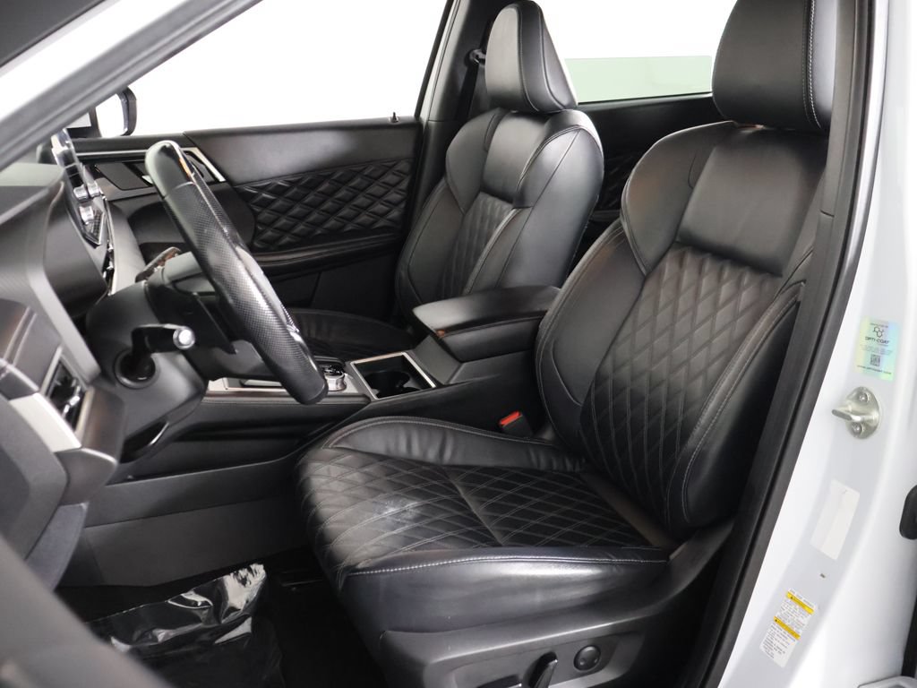 Used 2022 Mitsubishi Outlander SEL AWD/4WD image 31